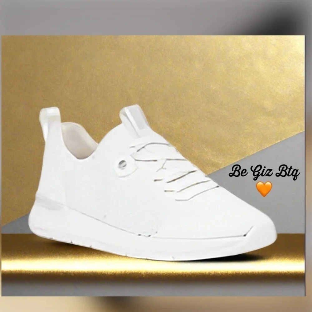 🔥🔥NWT UGG Women Tay Knit Triple White Mesh Walking Shoes size 12 M